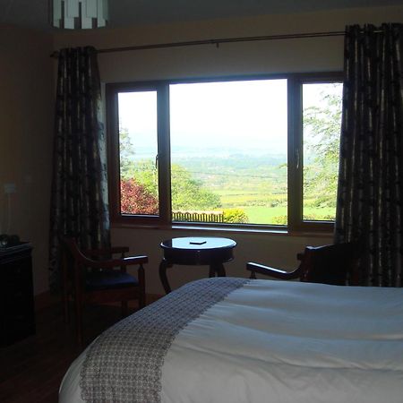 Benbulben Farmhouse B&B Drumcliff Room photo