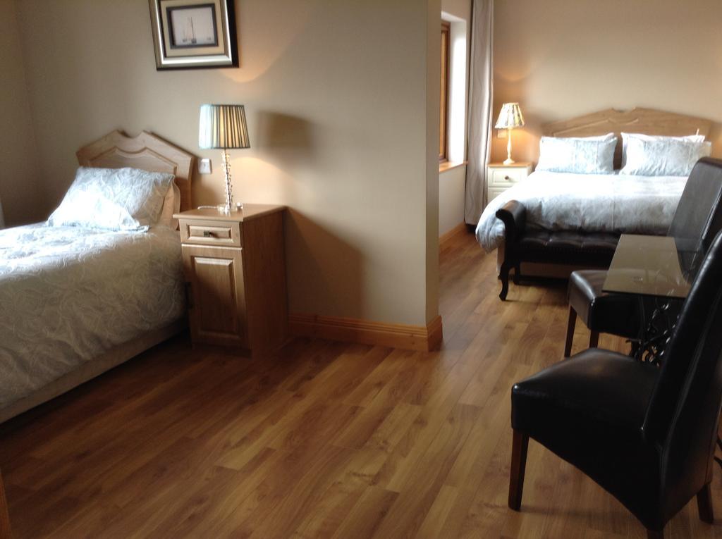 Benbulben Farmhouse B&B Drumcliff Exterior photo